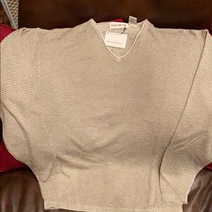 Men’s Large Barry Bricken V neck pullover